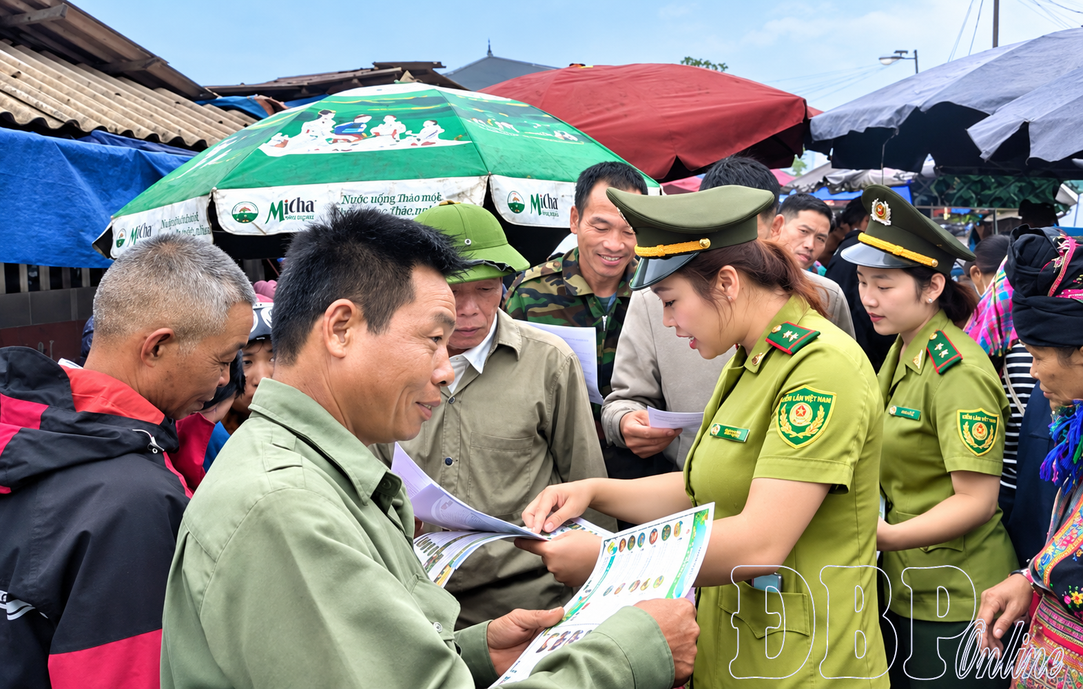  Đưa Luật Lâm nghiệp đến gần người dân